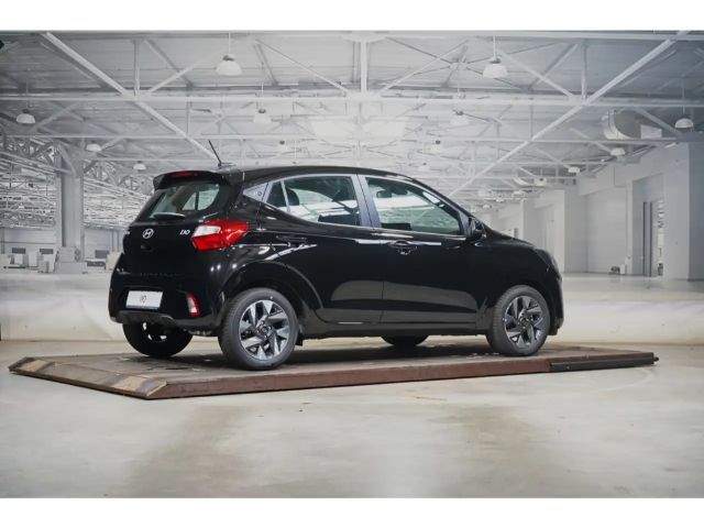 Hyundai i10 1.0 2WD Trend