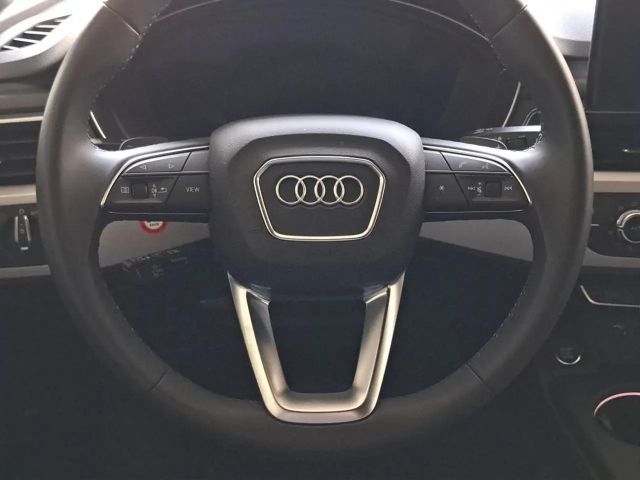 Audi A4 40 TFSI Avant S-Line S-Tronic