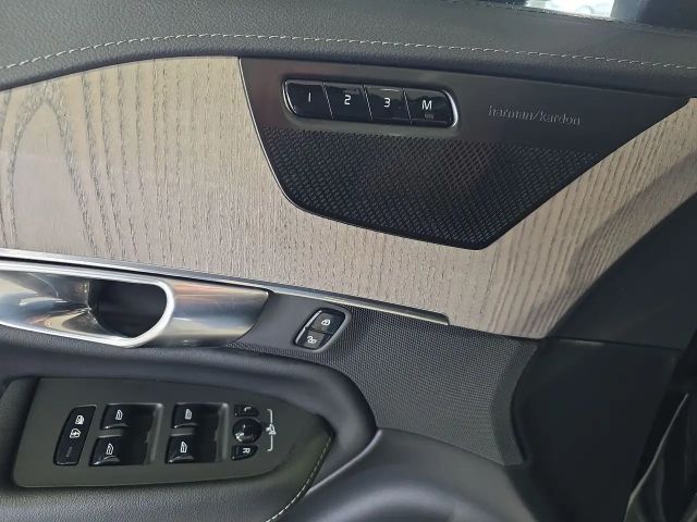 Volvo XC90 AWD Dark Ultimate