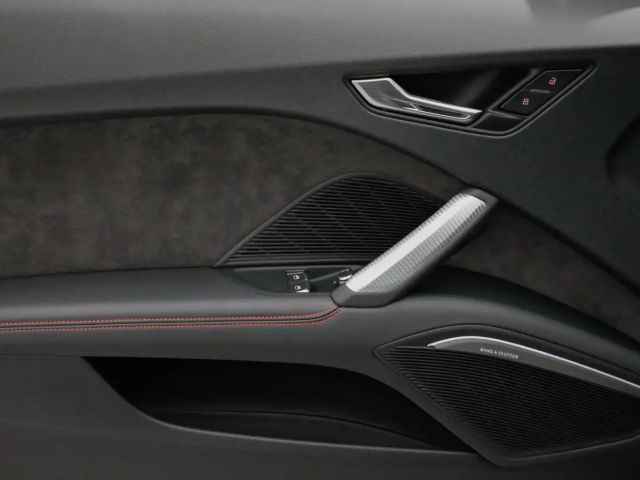 Audi TT RS Cabriolet S-Tronic