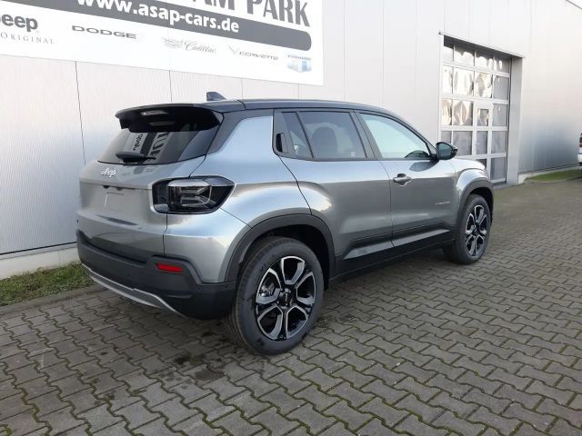 Jeep Avenger Full-Electric Summit