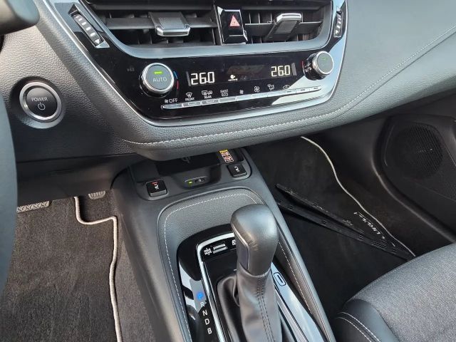 Toyota Corolla Hybride Team D Touring