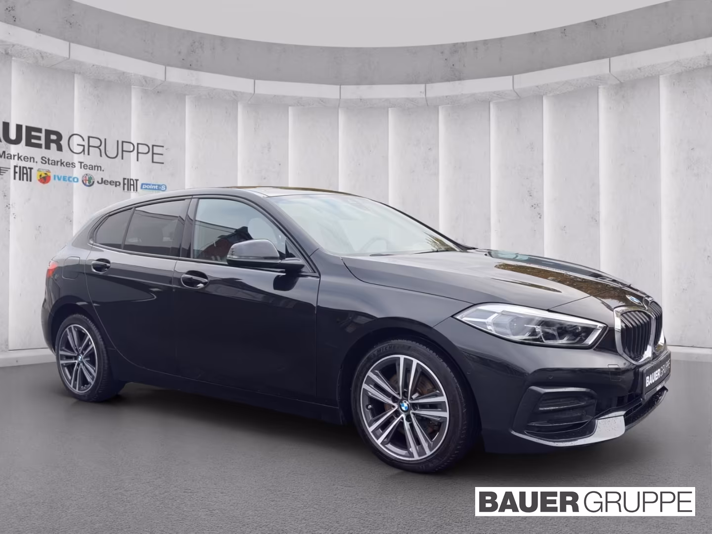 BMW 118 118d Sedan Sport Line