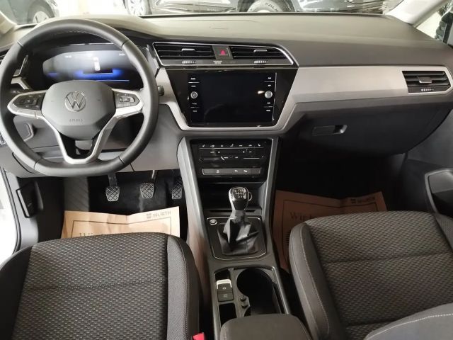 Volkswagen Touran Life