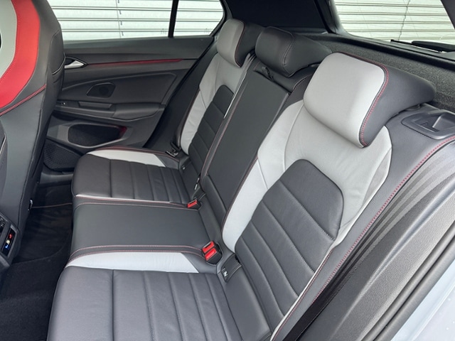 Volkswagen Golf 2.0 TSI Golf VIII