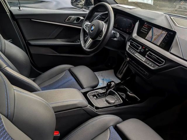 BMW 135 135i Sedan xDrive