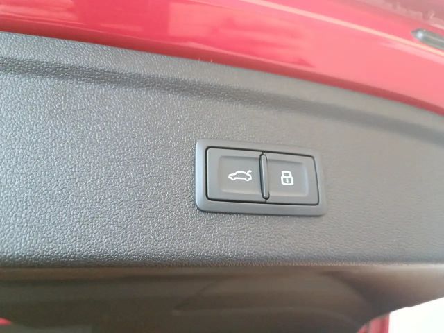 Audi A3 35 TFSI S-Line Sedan Sportback