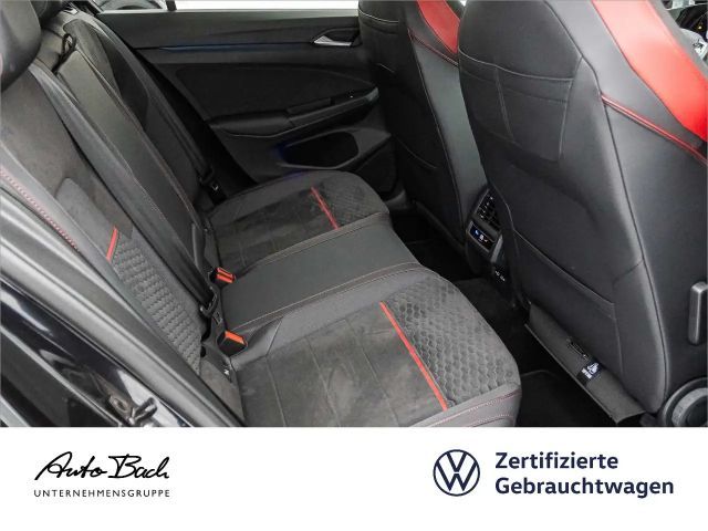 Volkswagen Golf 2.0 TSI DSG GTI
