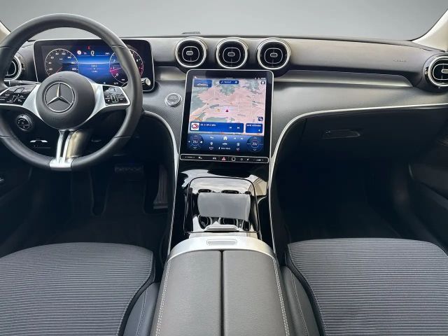 Mercedes-Benz C 180 Sedan