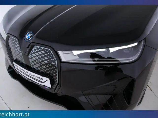 BMW iX xDrive40