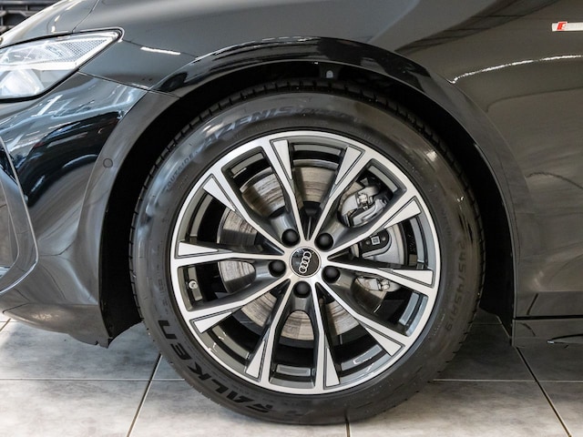 Audi A6 Avant Quattro S-Tronic