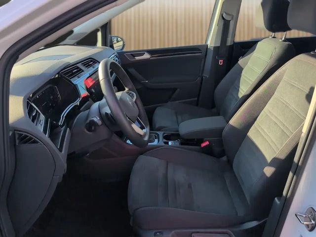 Volkswagen Touran 1.5 TSI DSG Highline R-Line