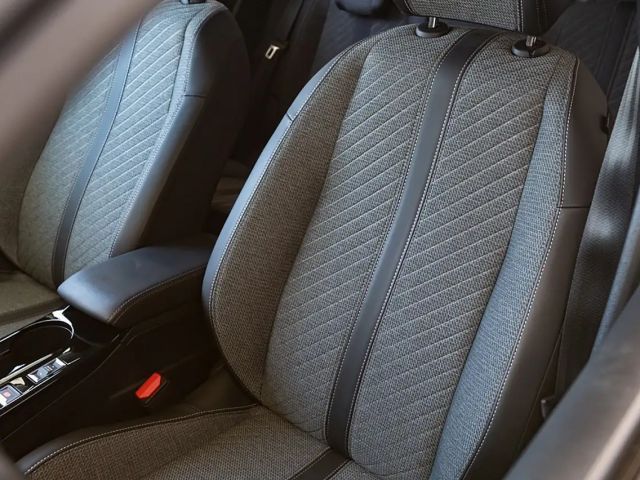 Peugeot 208 Allure Pack PureTech