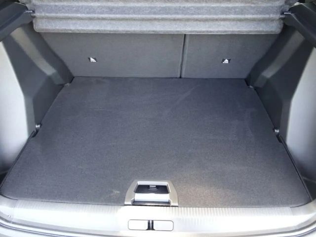 Peugeot E-2008 GT-Line