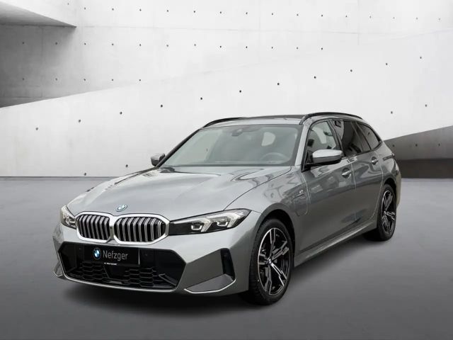 BMW 330 330e M-Sport Touring