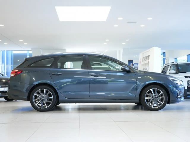 Hyundai i30 T-GDi Trend