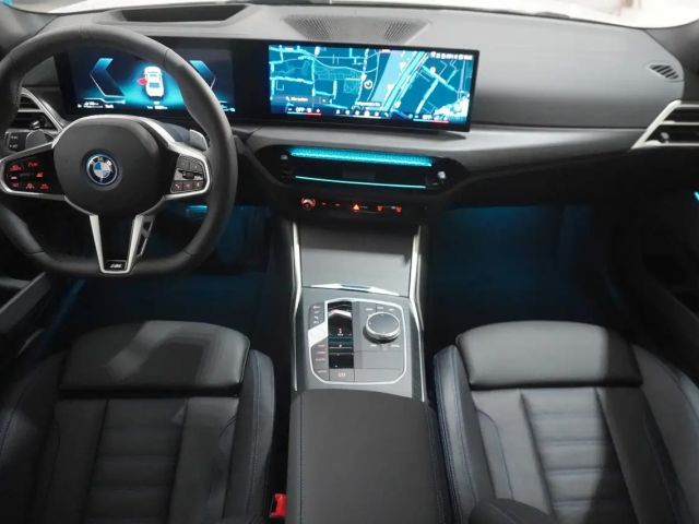 BMW 330 330e Sedan xDrive