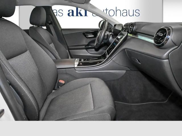 Mercedes-Benz C 200 AVANTGARDE C 200 d Estate