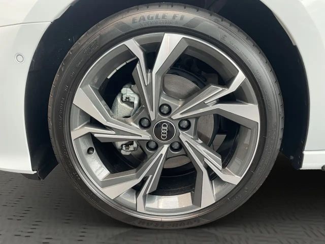 Audi A3 35 TFSI S-Line S-Tronic Sedan