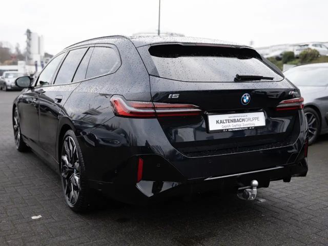 BMW i5 M60 Touring xDrive