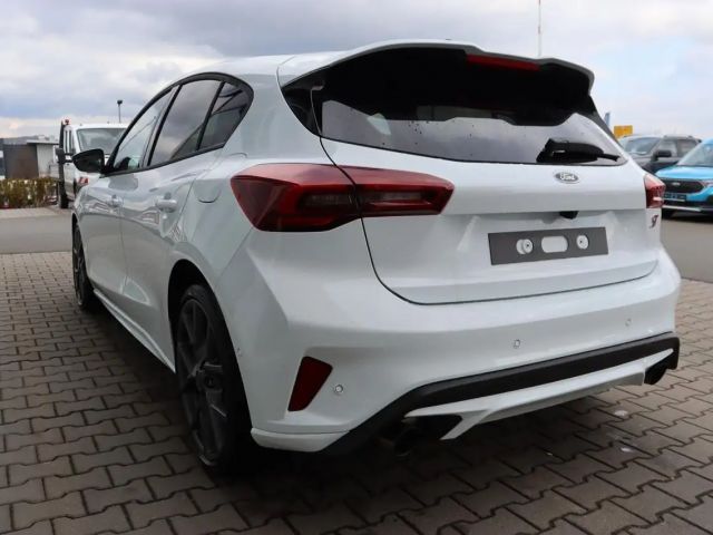 Ford Focus ST Line