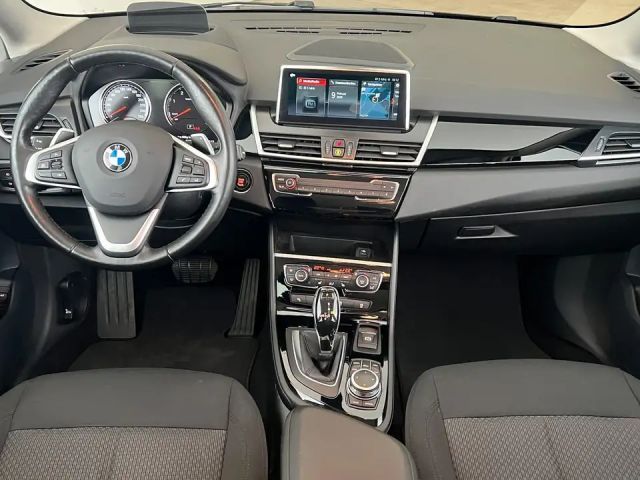 BMW 218 218d Gran Tourer xDrive