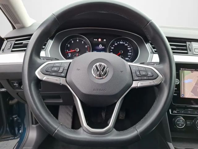 Volkswagen Passat 1.5 TSI Business