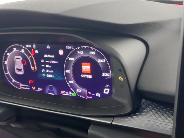 Cupra Terramar 1.5 e-Hybrid