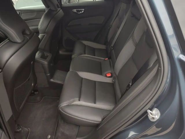 Volvo XC60 AWD Plus T8