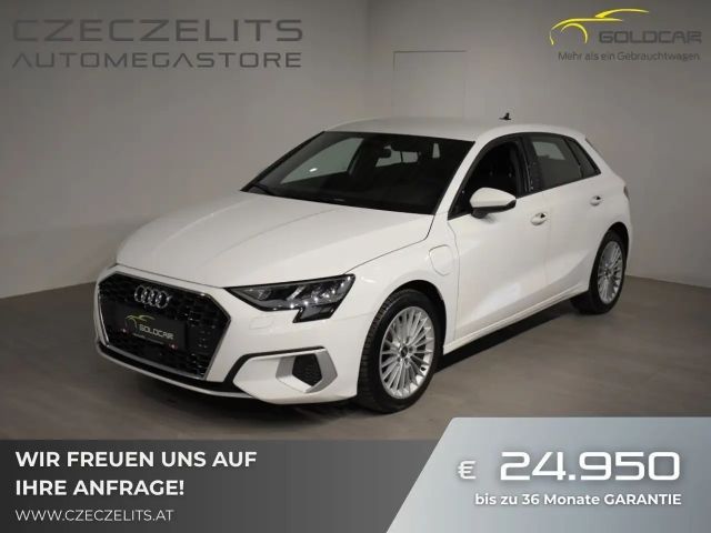 Audi A3 40 TFSI Hybride S-Tronic Sedan