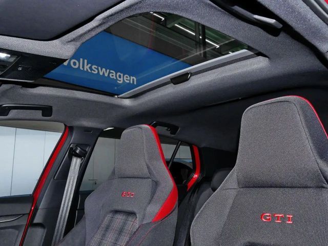Volkswagen Golf DSG GTI