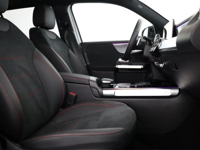 Mercedes-Benz EQB 300 4MATIC AMG Line