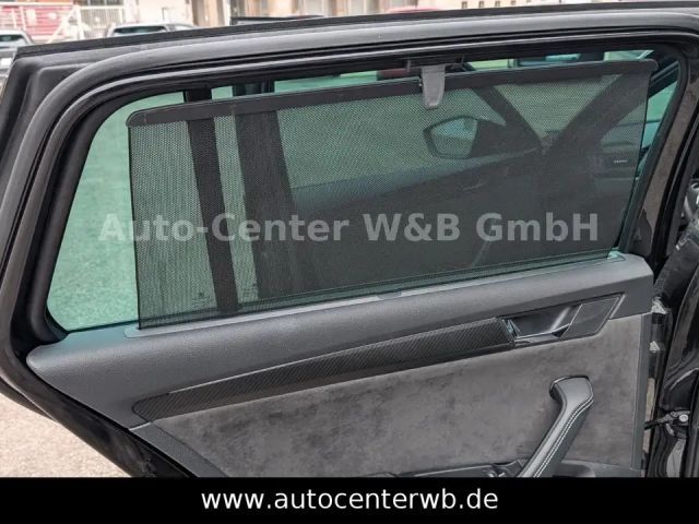 Skoda Superb Combi Sportline iV