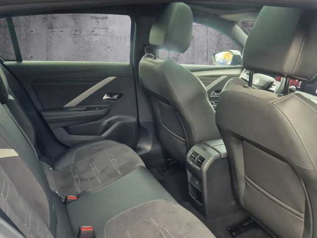 Opel Astra GS-Line Grand Sport