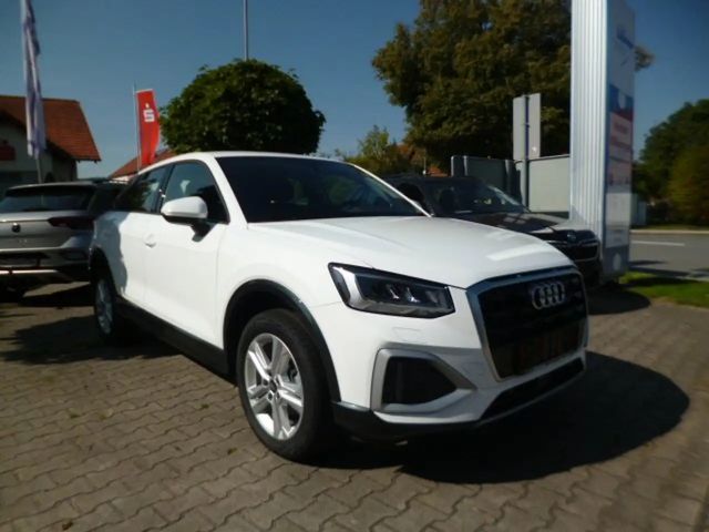 Audi Q2 30 TFSI Advance