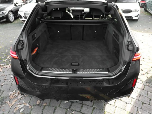 BMW 540 540d M-Sport Touring xDrive