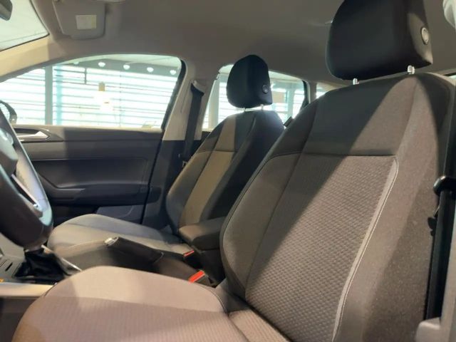 Volkswagen Taigo 1.0 TSI DSG