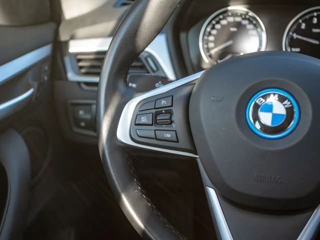 BMW X1 xDrive25eA LED DAB Parkassist SH Navi 1VB Klima