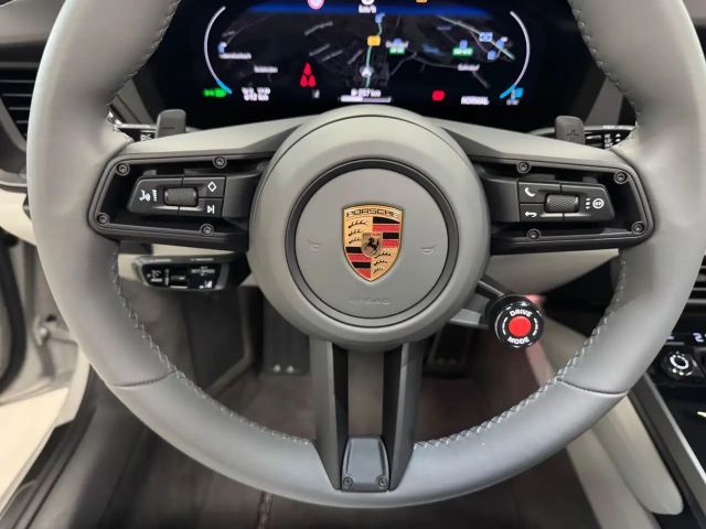 Porsche 992 Cabrio Carrera