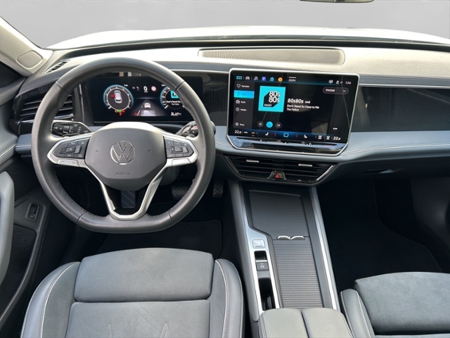 Volkswagen Passat 1.5 eTSI DSG Variant