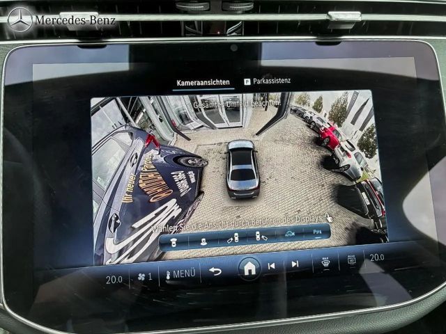 Mercedes-Benz E 200 AMG Line Sedan