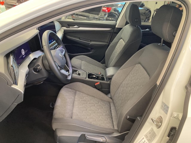 Volkswagen Golf Life Plus Variant