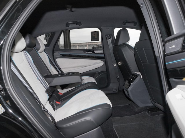 Volkswagen ID.7 IQ.Drive Pro