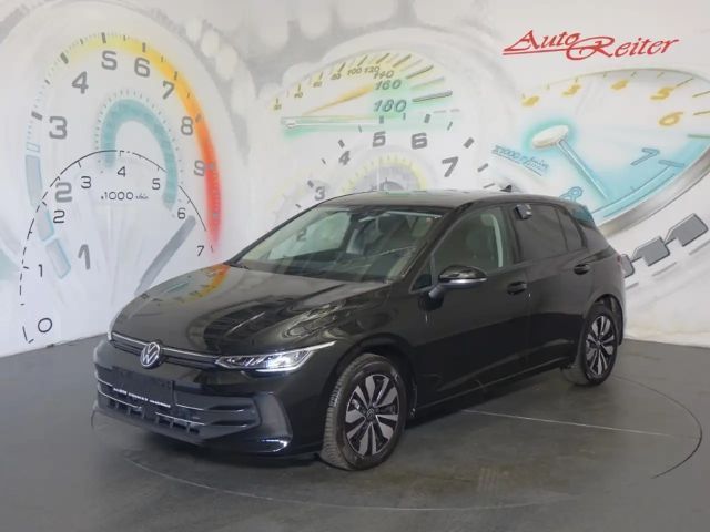 Volkswagen Golf ACT Life