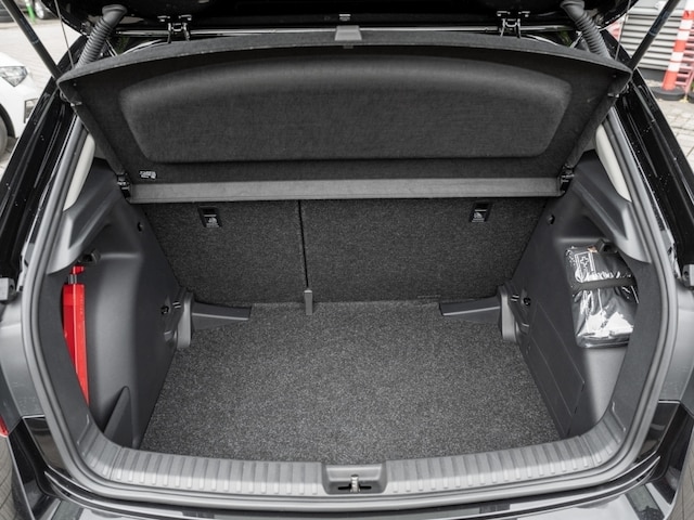 Skoda Fabia 1.0 MPI 5-GANG SpurH SoundSys