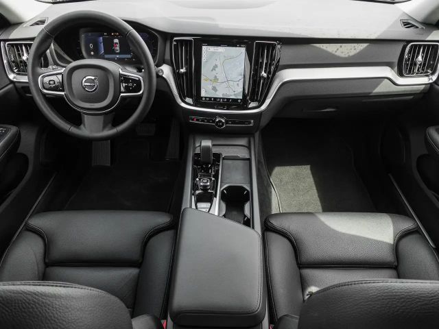 Volvo V60 Cross Country AWD Plus