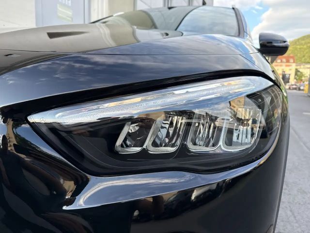 Mercedes-Benz GLA 200 PTS Cam Navi Wide LED SHZ EASY-PACK