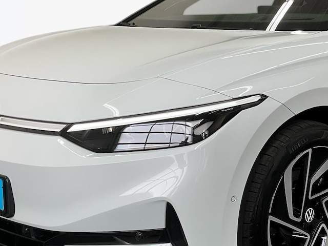 Volkswagen ID.7 Tourer