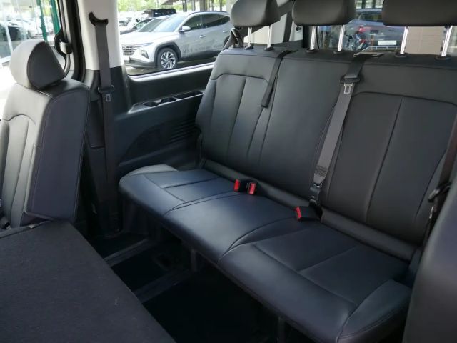 Hyundai Staria Trend