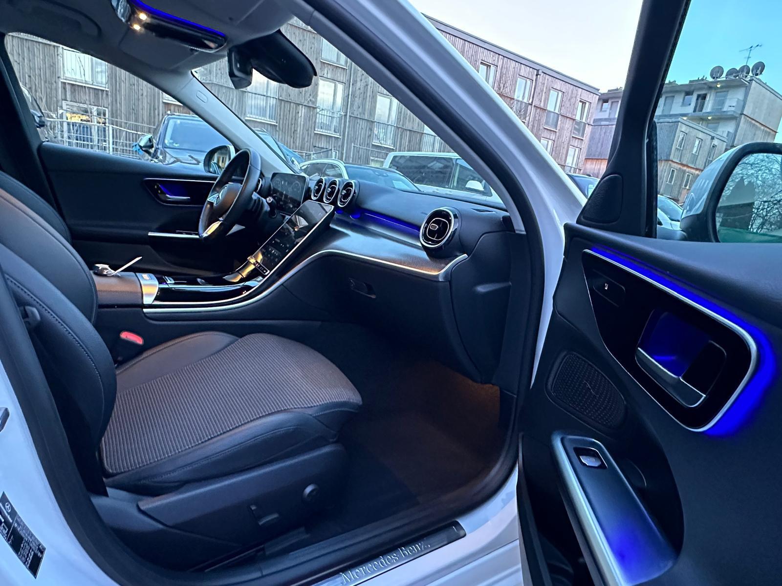 Mercedes-Benz C 180 Sedan